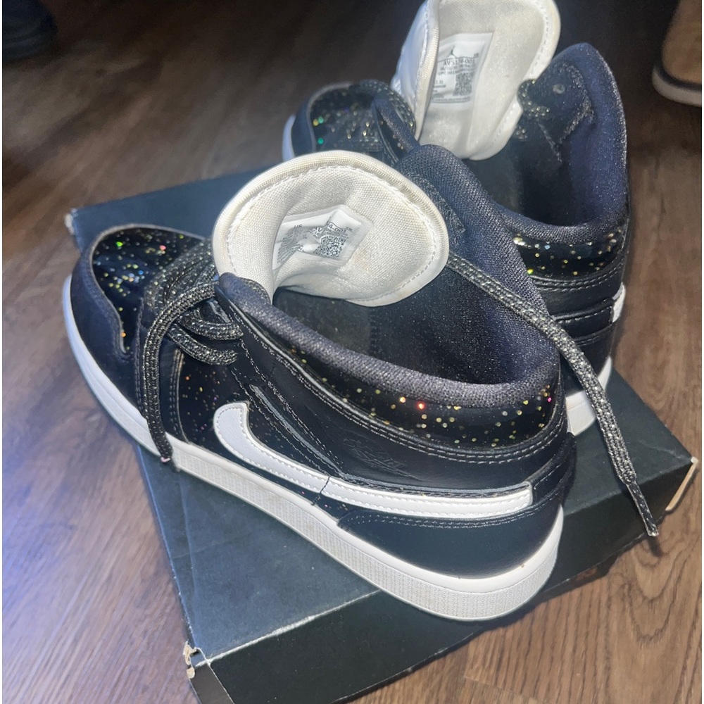 Air Jordan 1 mid se(gs)